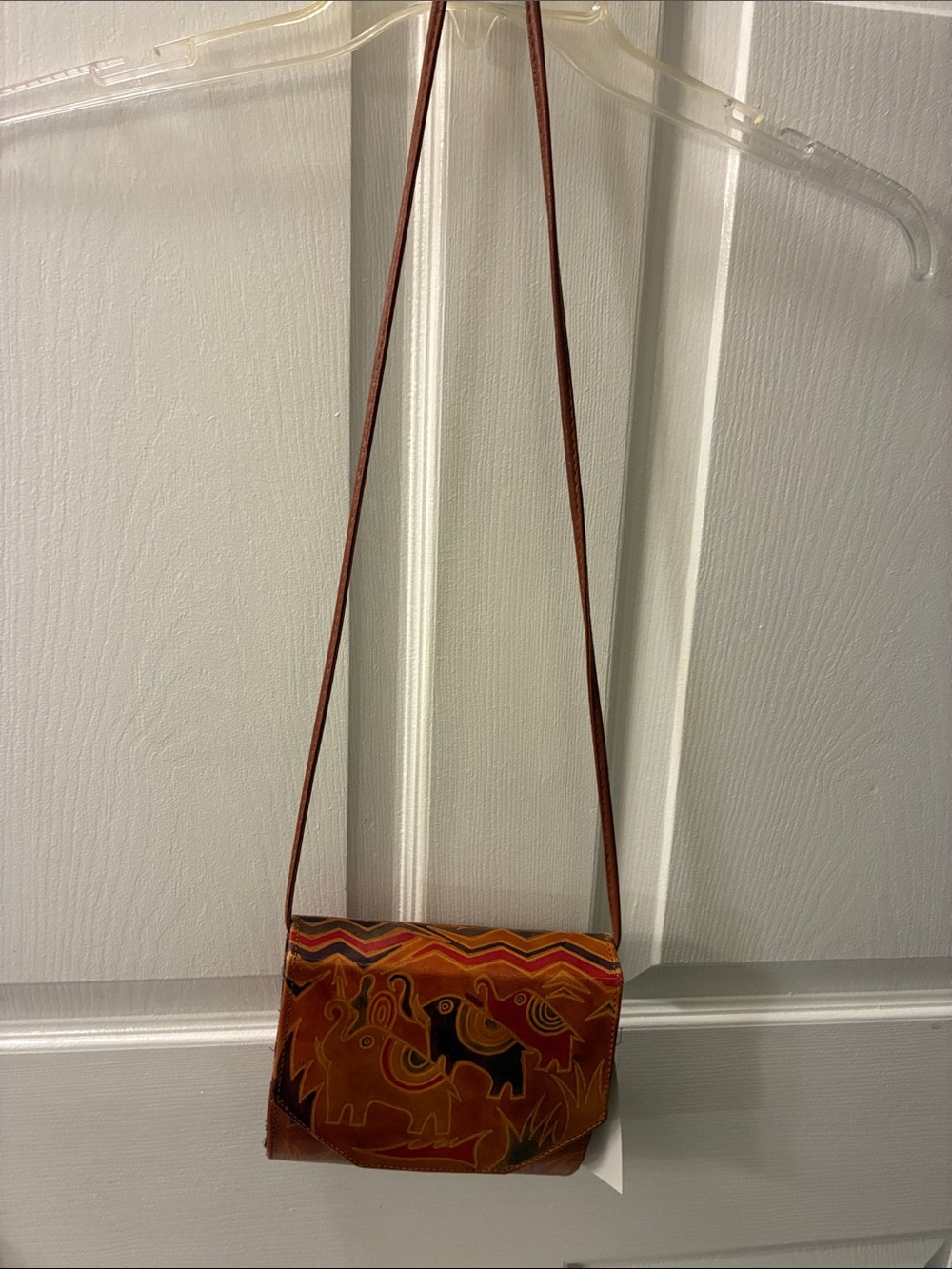 Mediterranean trading VTG Handcrafted Brown Leather Crossbody Bag w/Animal Motif